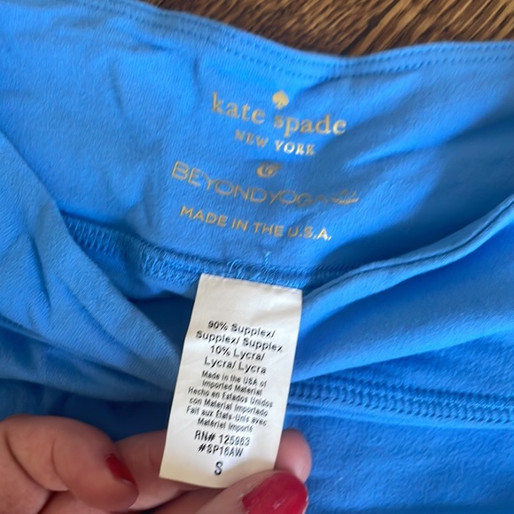 Kate Spade & Beyond Yoga 3/4 Leggings - Picture 4 of 6